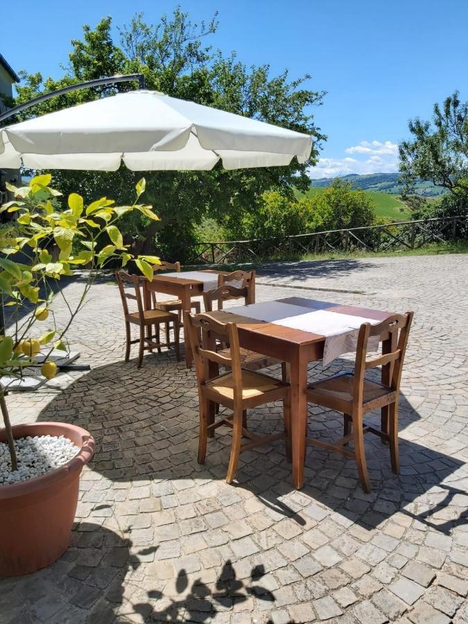Locanda Delle Grotte Di Onferno Gemmano Exterior foto