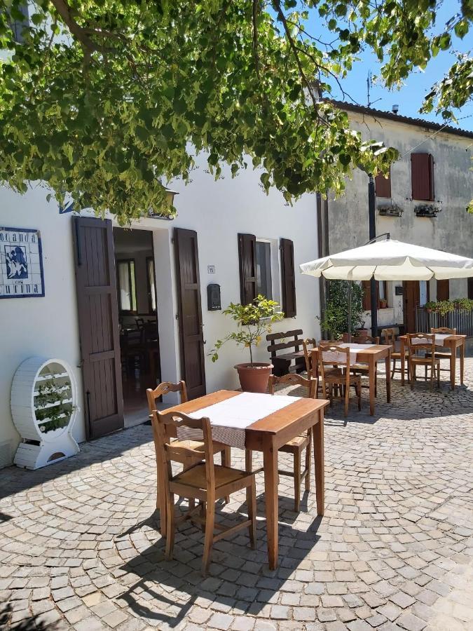 Locanda Delle Grotte Di Onferno Gemmano Exterior foto