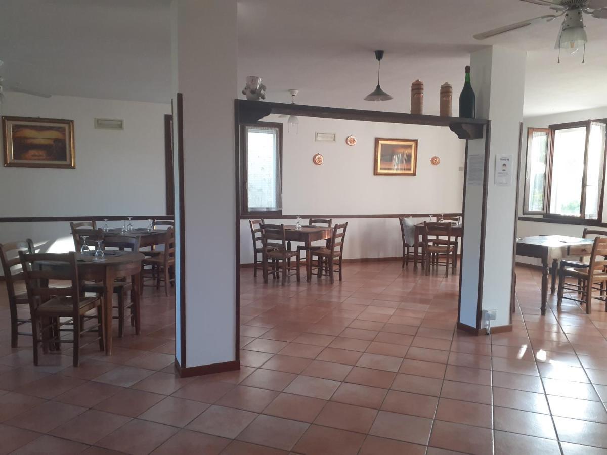 Locanda Delle Grotte Di Onferno Gemmano Exterior foto
