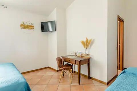 Locanda Delle Grotte Di Onferno Gemmano Exterior foto
